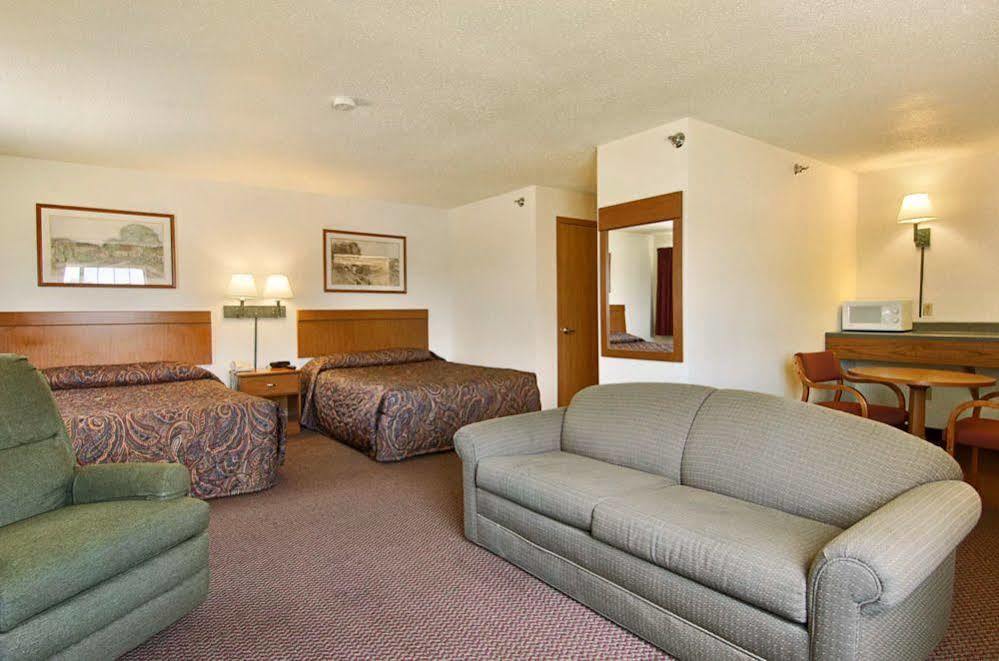Wamego Inn And Suites Ruang foto
